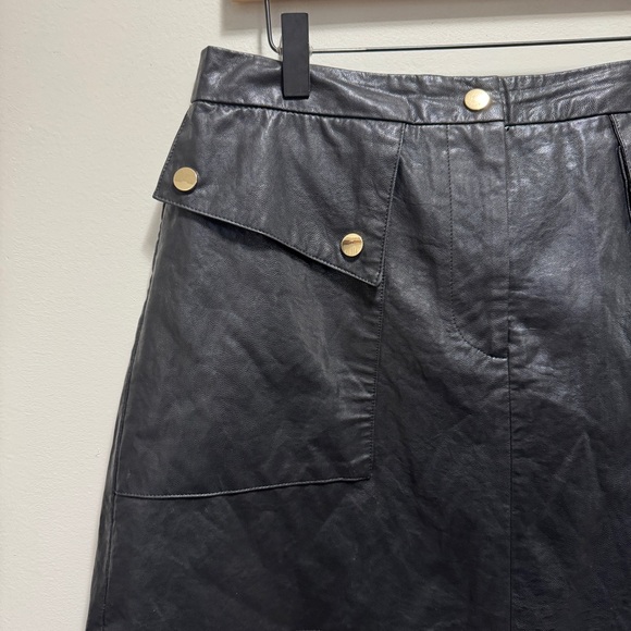 Zara Faux Leather A Line Mini Skirt Size Medium - Picture 3 of 12